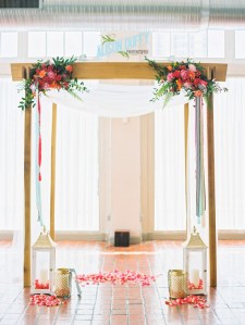 St. Louis Chuppah Rental at Neo on Locust, care of http://www.alisonduffyphotography.com/